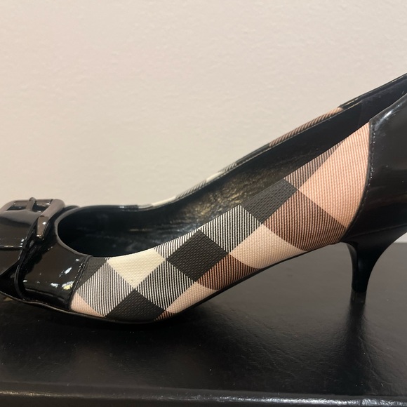Burberry classic heels (like new condition) itcal fal8mon - Picture 7 of 8